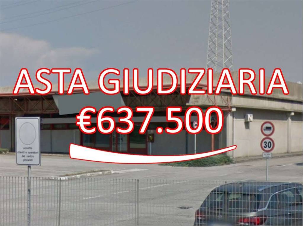 locale commerciale in vendita a Padova in zona Camin / Granze
