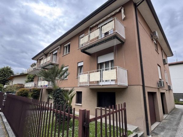 appartamento in vendita a Padova in zona Brentelle