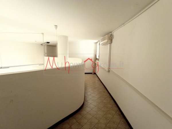 negozio in vendita a Padova in zona Guizza