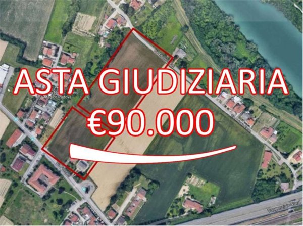 terreno agricolo in vendita a Padova in zona Torre