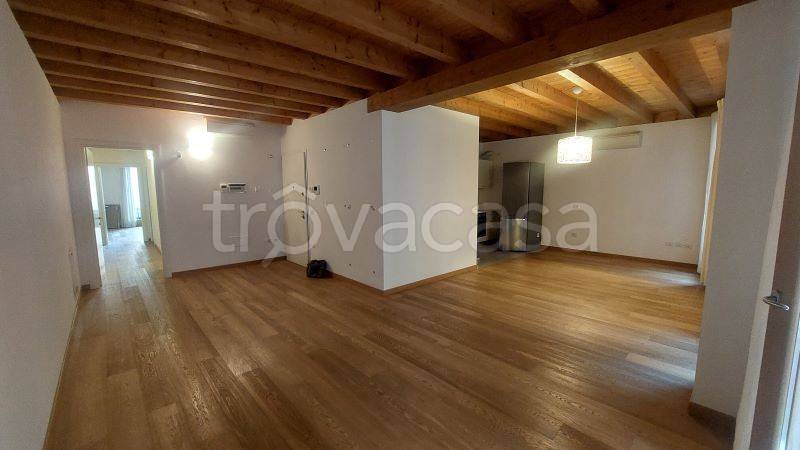 appartamento in vendita a Padova in zona Savonarola