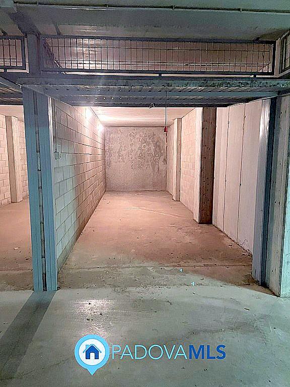 negozio in vendita a Padova in zona Centro Storico