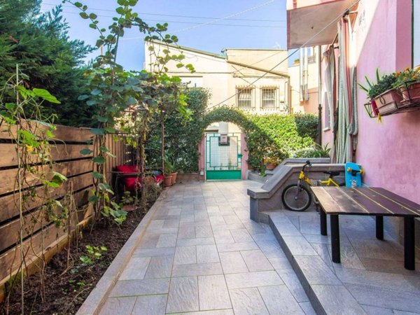 casa indipendente in vendita a Padova in zona Forcellini / Terranegra