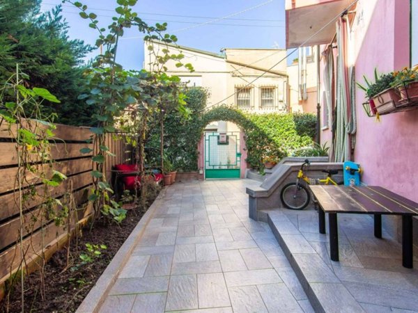casa indipendente in vendita a Padova in zona Forcellini / Terranegra