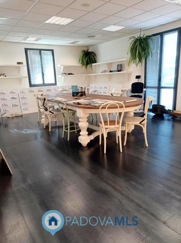 ufficio in vendita a Padova in zona Centro Storico