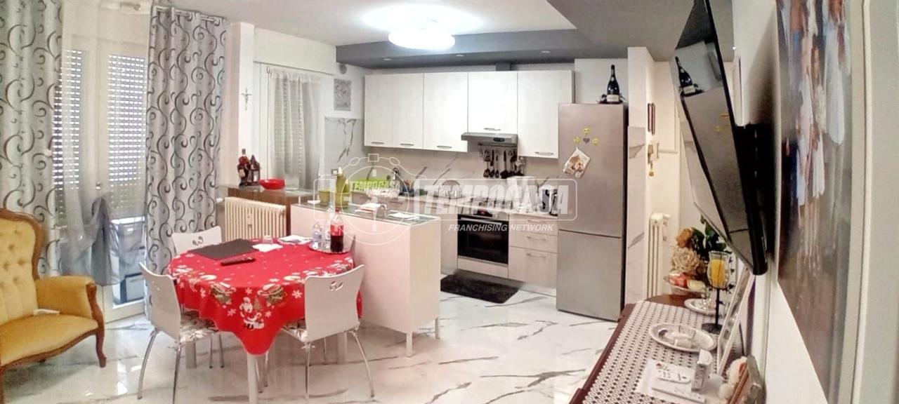 appartamento in vendita a Padova in zona San Carlo