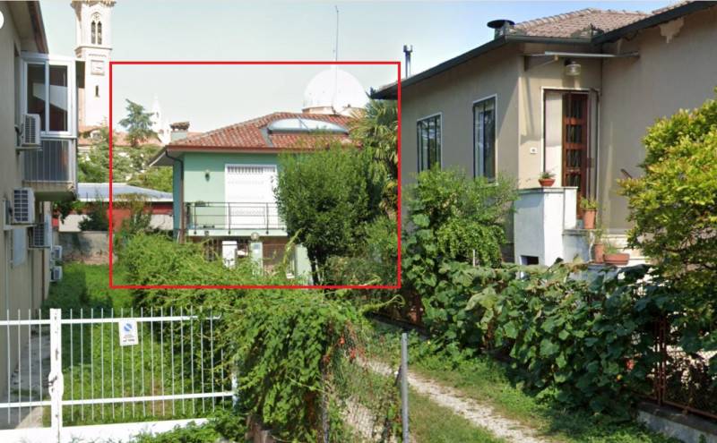 casa indipendente in vendita a Padova in zona Arcella