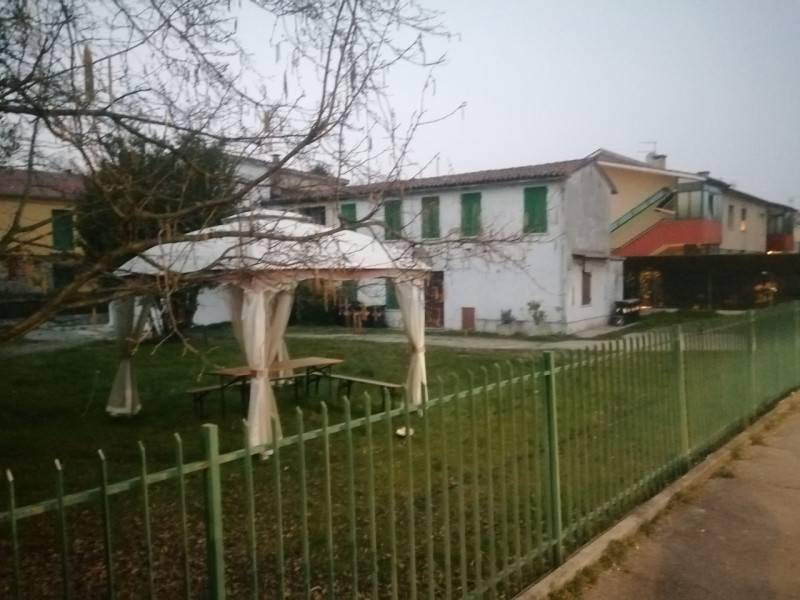 casa indipendente in vendita a Padova in zona Centro Storico