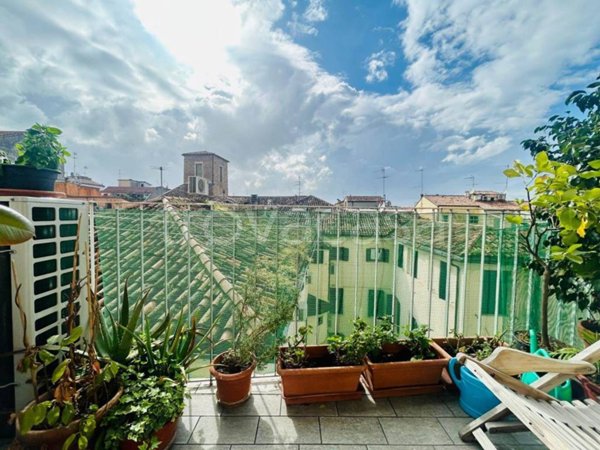 appartamento in vendita a Padova in zona Centro Storico