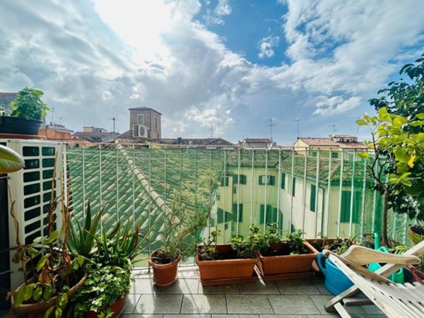 appartamento in vendita a Padova in zona Centro Storico