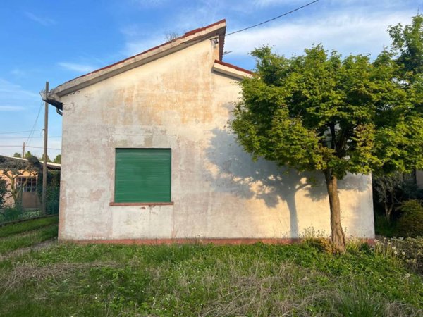 casa indipendente in vendita a Padova in zona Montà