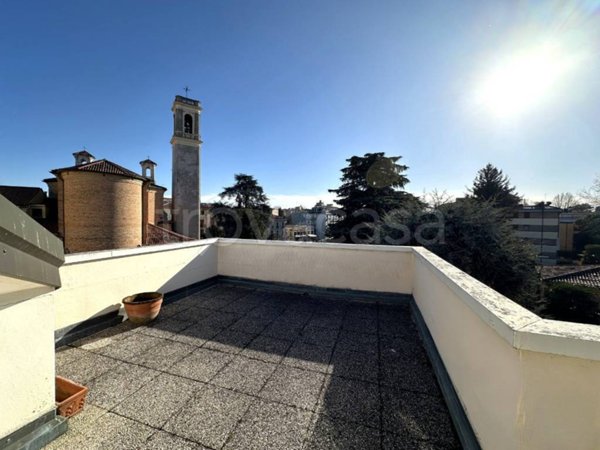 appartamento in vendita a Padova in zona Centro Storico