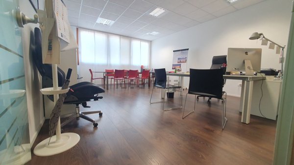 ufficio in vendita a Padova in zona San Lazzaro