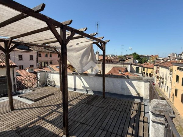 casa indipendente in vendita a Padova