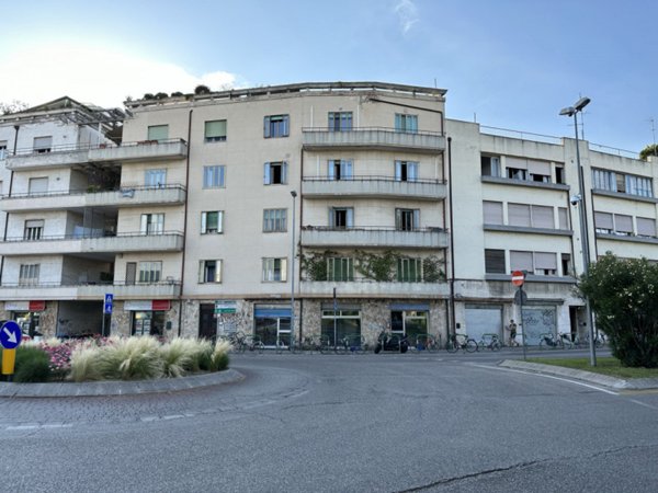 negozio in vendita a Padova in zona San Giuseppe