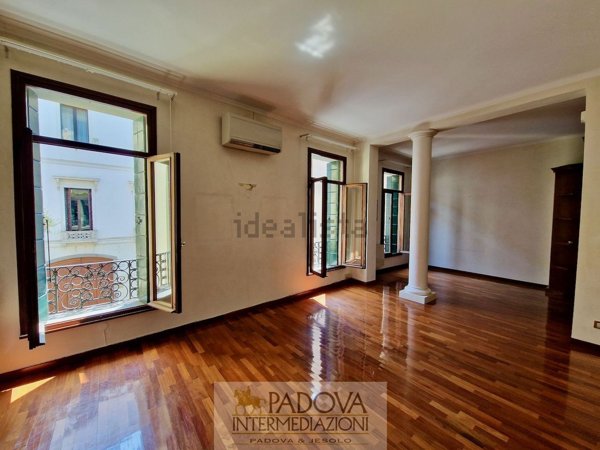 appartamento in vendita a Padova in zona Centro Storico