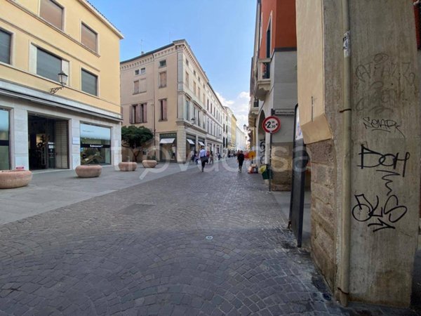 appartamento in vendita a Padova in zona Centro Storico