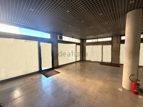 negozio in vendita a Padova in zona Centro Storico
