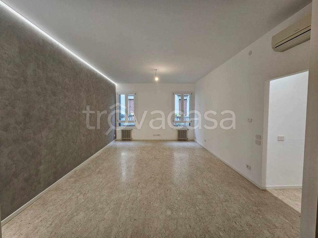 appartamento in vendita a Padova in zona Centro Storico