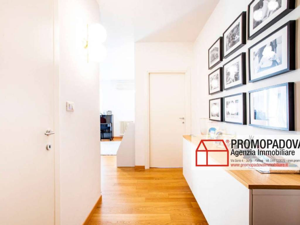 appartamento in vendita a Padova in zona Sacra Famiglia