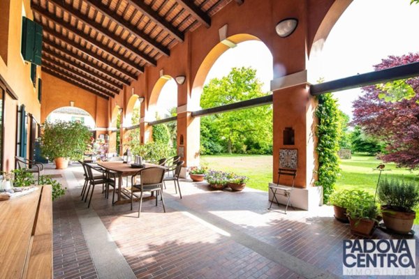 casa indipendente in vendita a Padova in zona Armistizio