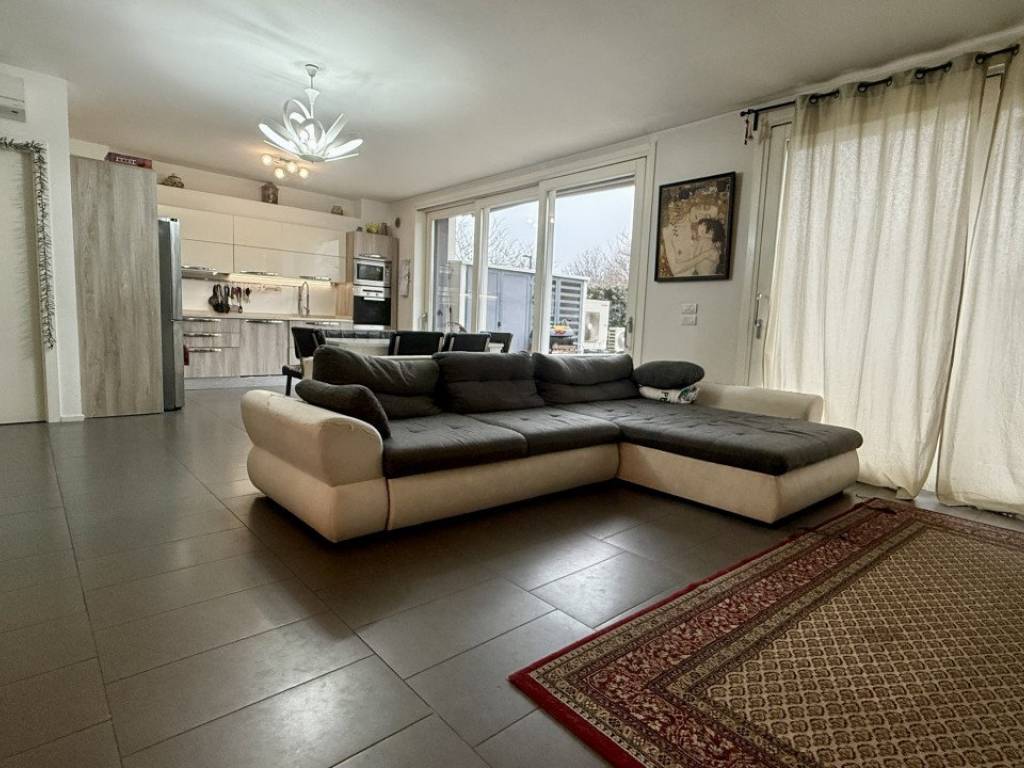 casa indipendente in vendita a Padova in zona Brentelle