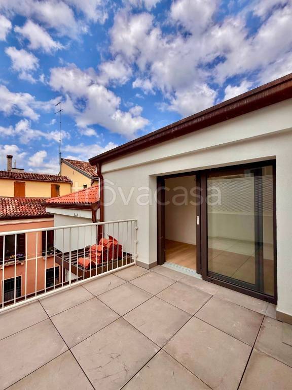 casa indipendente in vendita a Padova in zona Savonarola