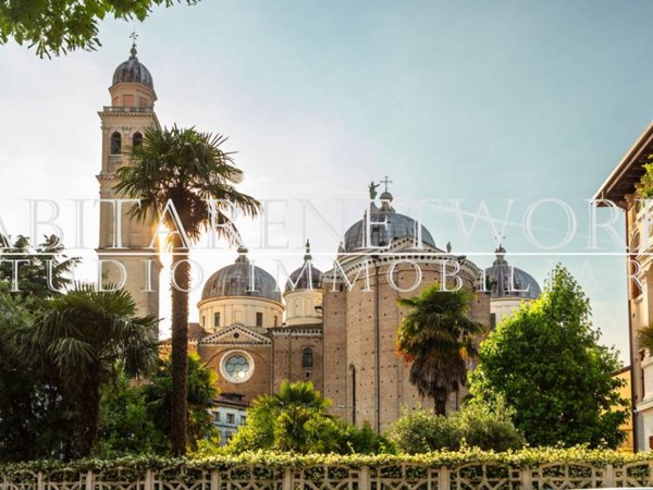 appartamento in vendita a Padova in zona Centro Storico