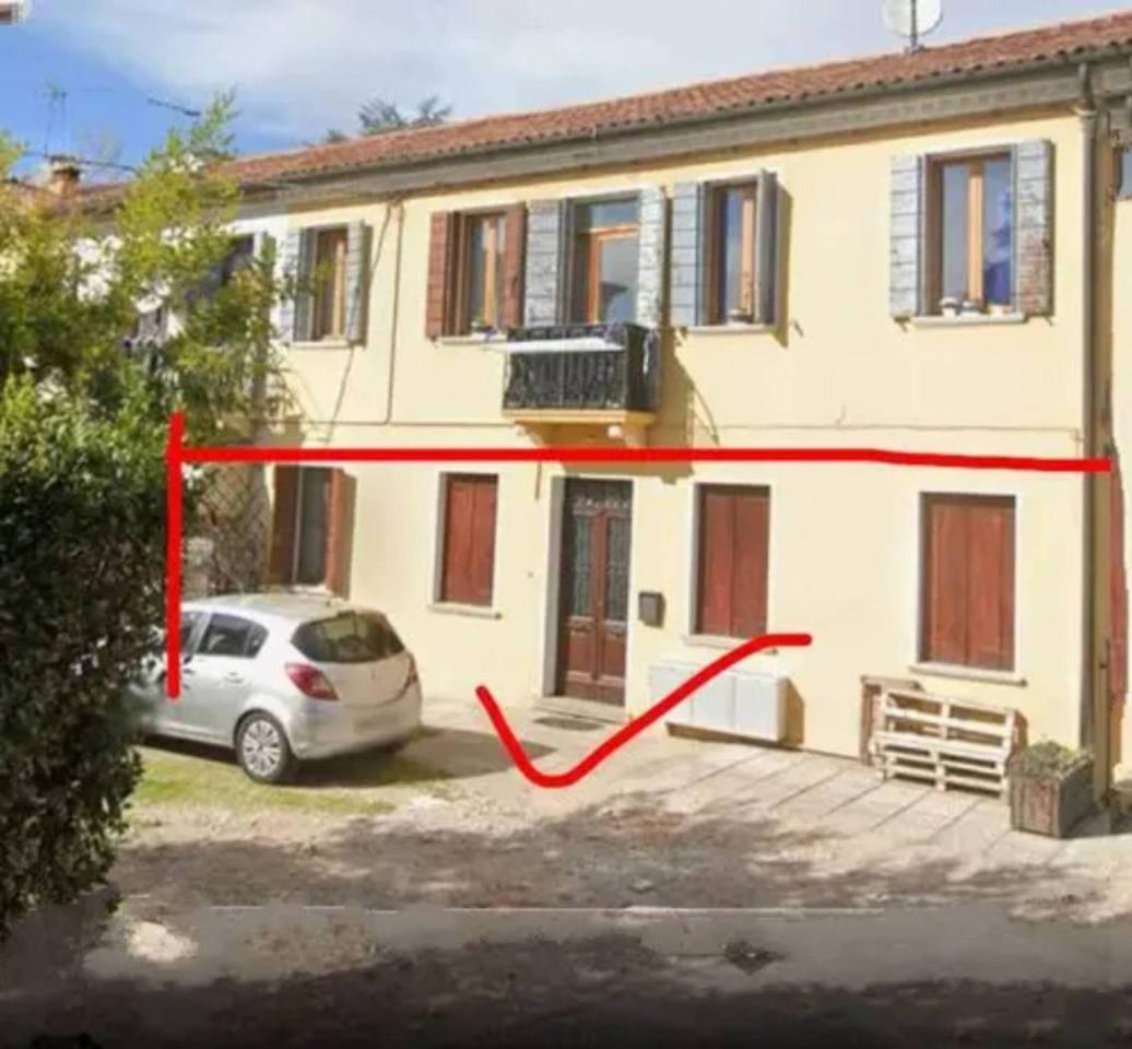 casa indipendente in vendita a Padova in zona San Carlo
