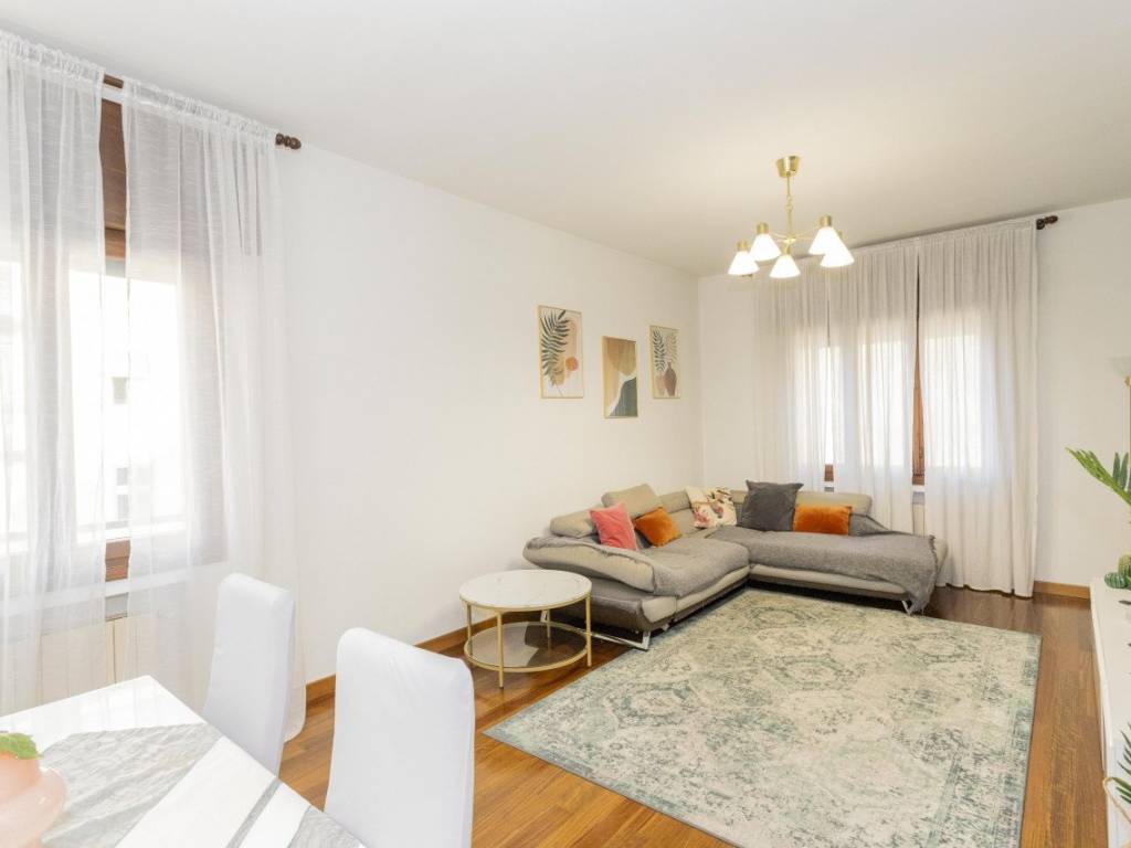 casa indipendente in vendita a Padova in zona Arcella