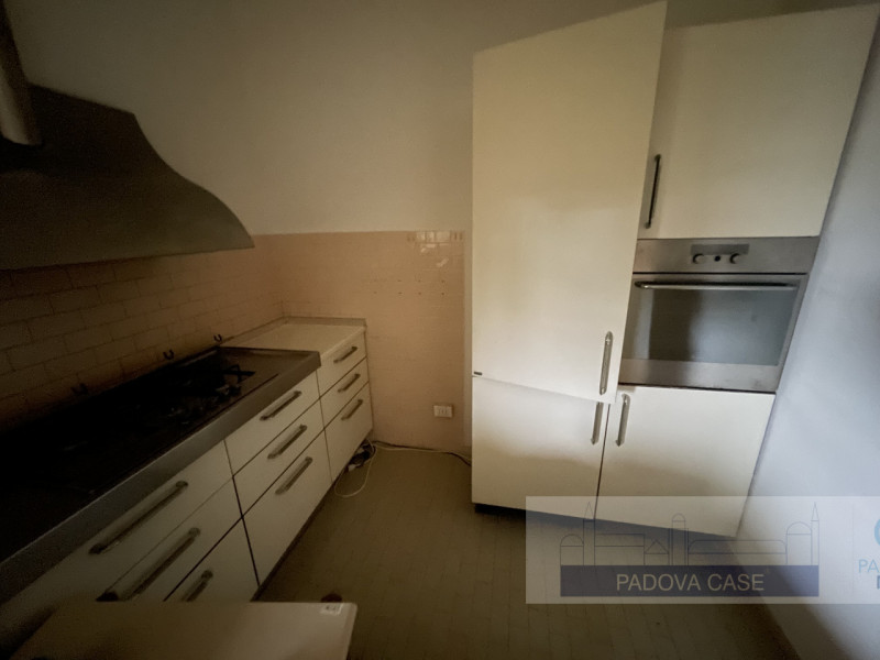 appartamento in vendita a Padova in zona Stanga