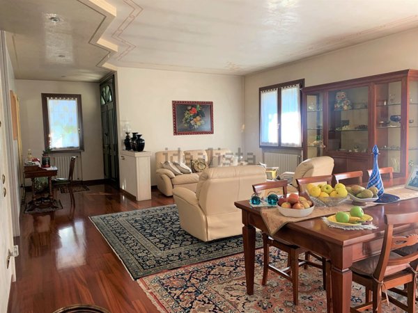 casa indipendente in vendita a Padova
