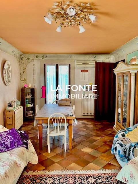 casa indipendente in vendita a Padova in zona Ponte di Brenta