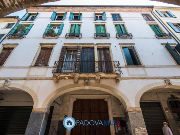 appartamento in vendita a Padova in zona Savonarola