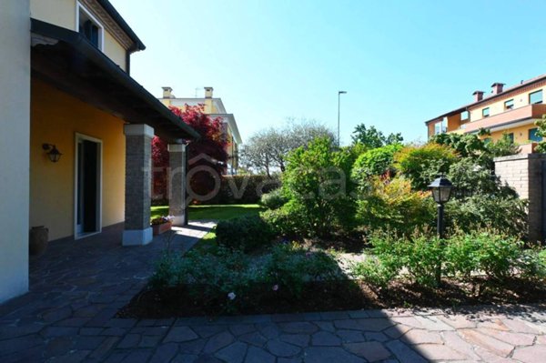 casa indipendente in vendita a Padova