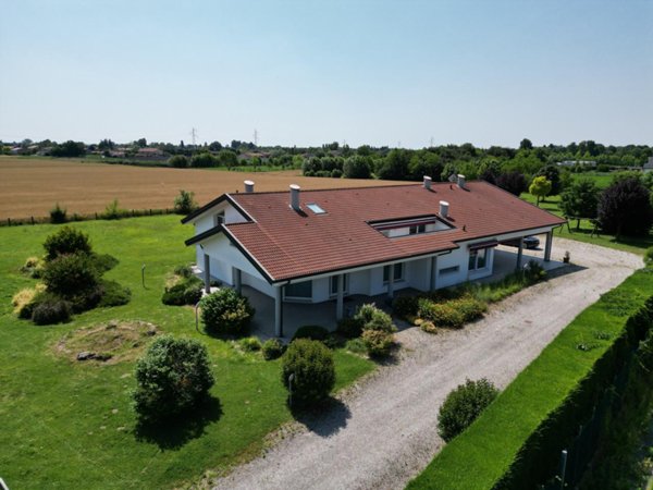 casa indipendente in vendita a Padova in zona Guizza