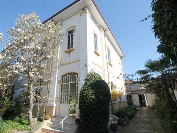 casa indipendente in vendita a Padova in zona Arcella