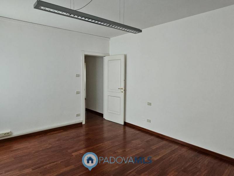 appartamento in vendita a Padova in zona Ponte di Brenta