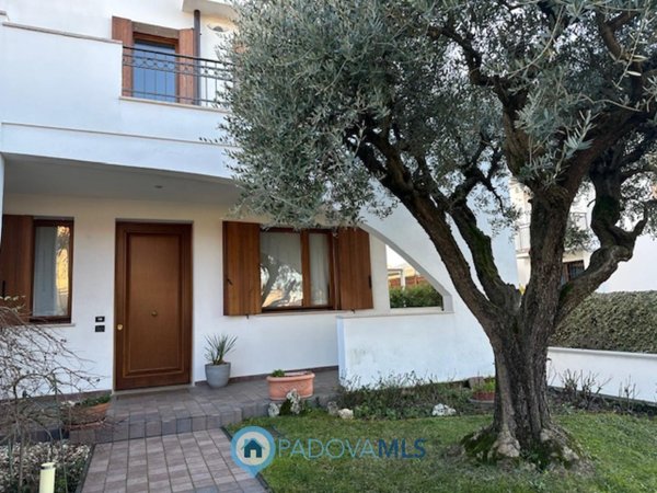 casa indipendente in vendita a Padova in zona Centro Storico