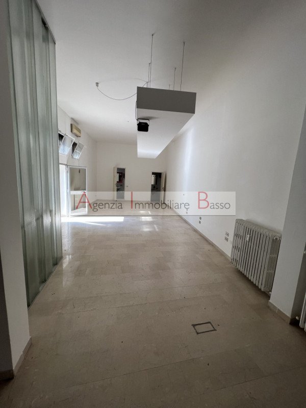 negozio in vendita a Padova in zona Centro Storico