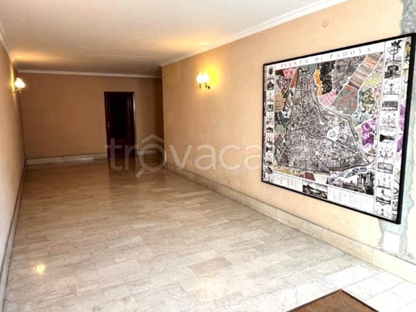 appartamento in vendita a Padova in zona Savonarola