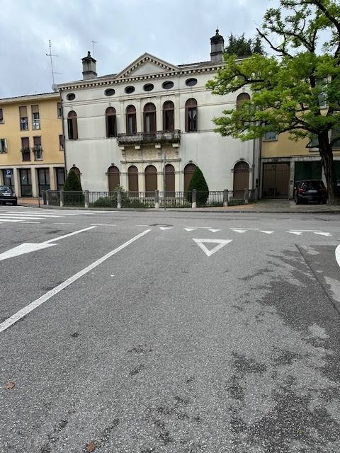 ufficio in vendita a Padova in zona Santa Croce