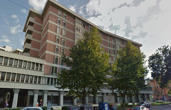 negozio in vendita a Padova in zona Savonarola