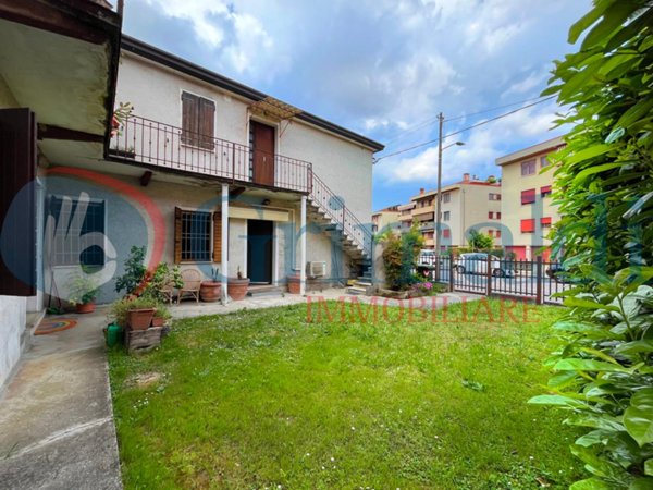 appartamento in vendita a Padova in zona Brentelle