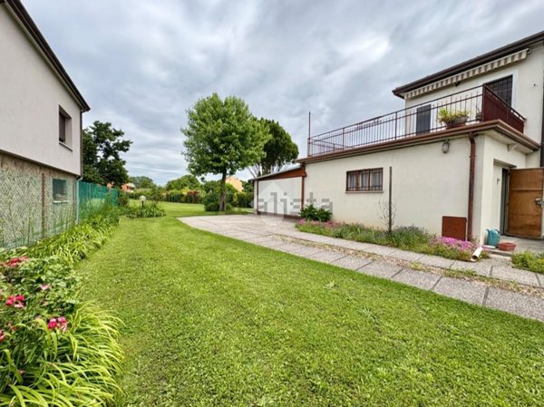 casa indipendente in vendita a Padova in zona Guizza