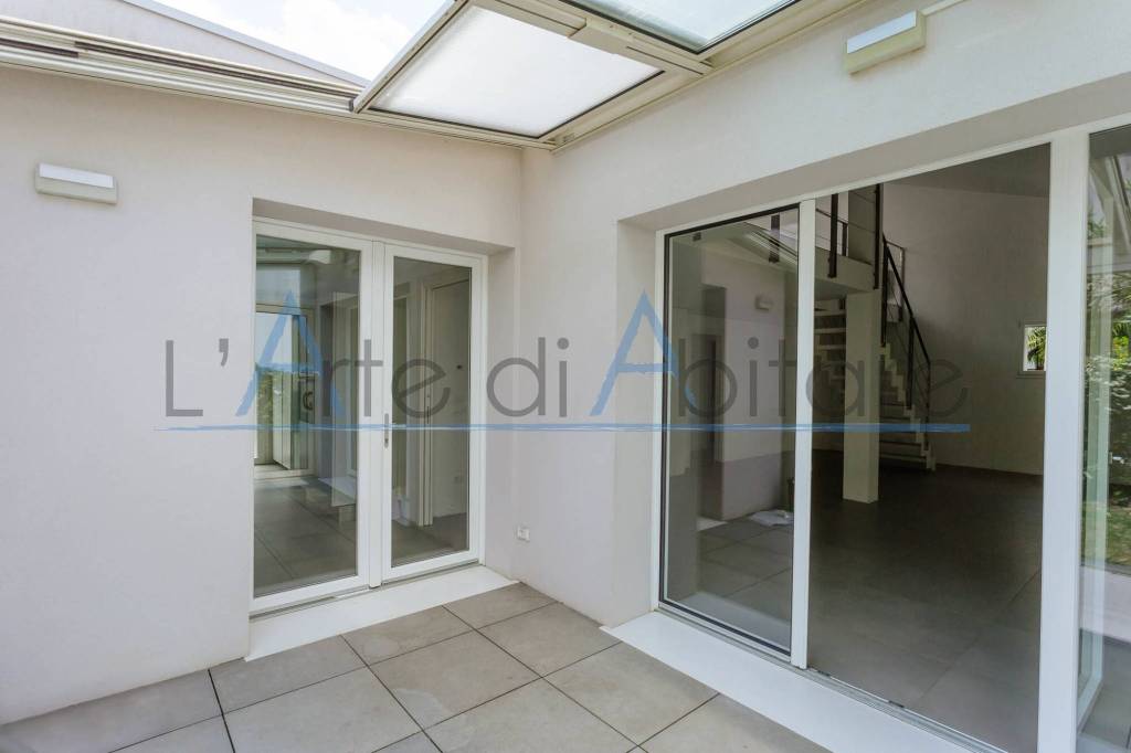 casa indipendente in vendita a Padova in zona Sant'Osvaldo / Santa Rita