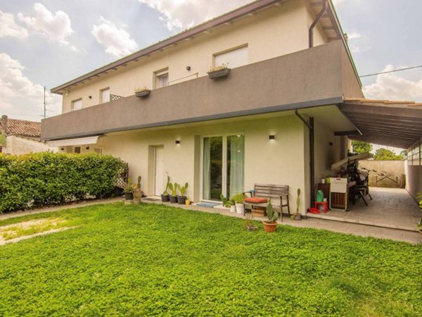 casa indipendente in vendita a Padova in zona Guizza