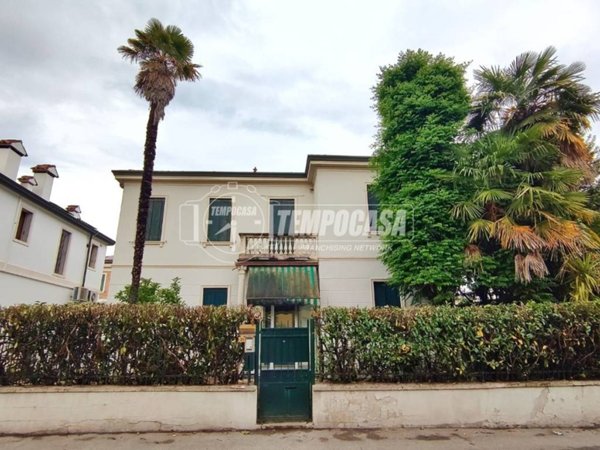 casa indipendente in vendita a Padova in zona Forcellini / Terranegra
