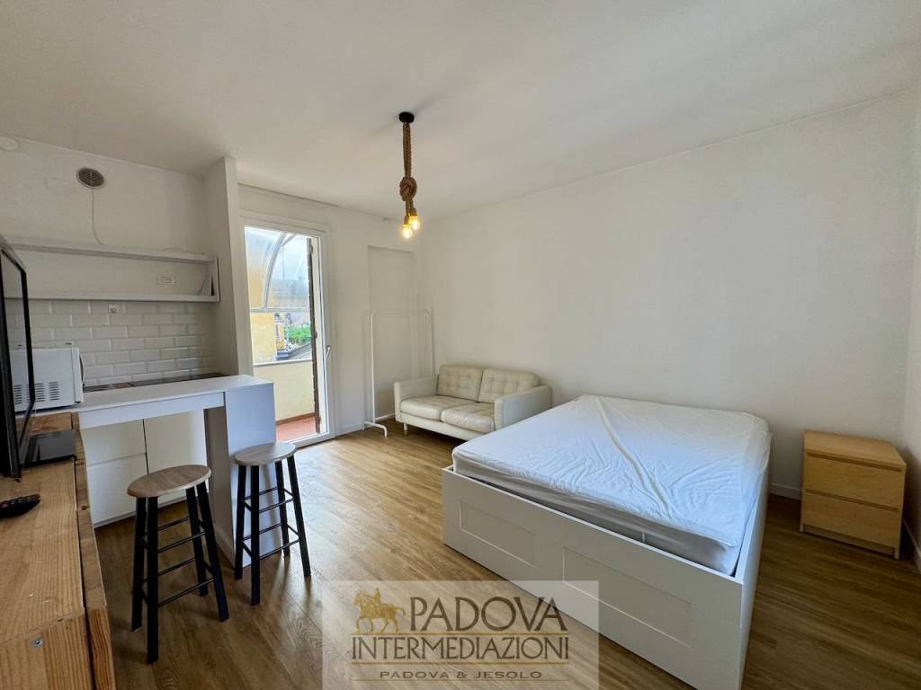 casa indipendente in vendita a Padova in zona Armistizio