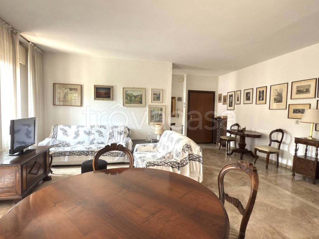 appartamento in vendita a Padova in zona Sant'Osvaldo / Santa Rita